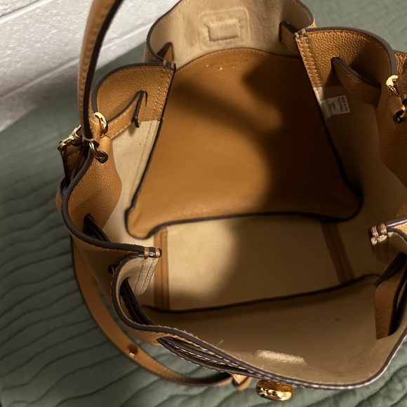 Tory Burch Romy Purse - Picture 3 of 8